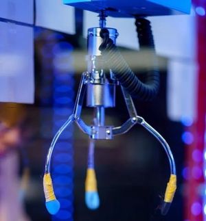 How To Win At Arcade Claw Machine Games: Strategies & Tips